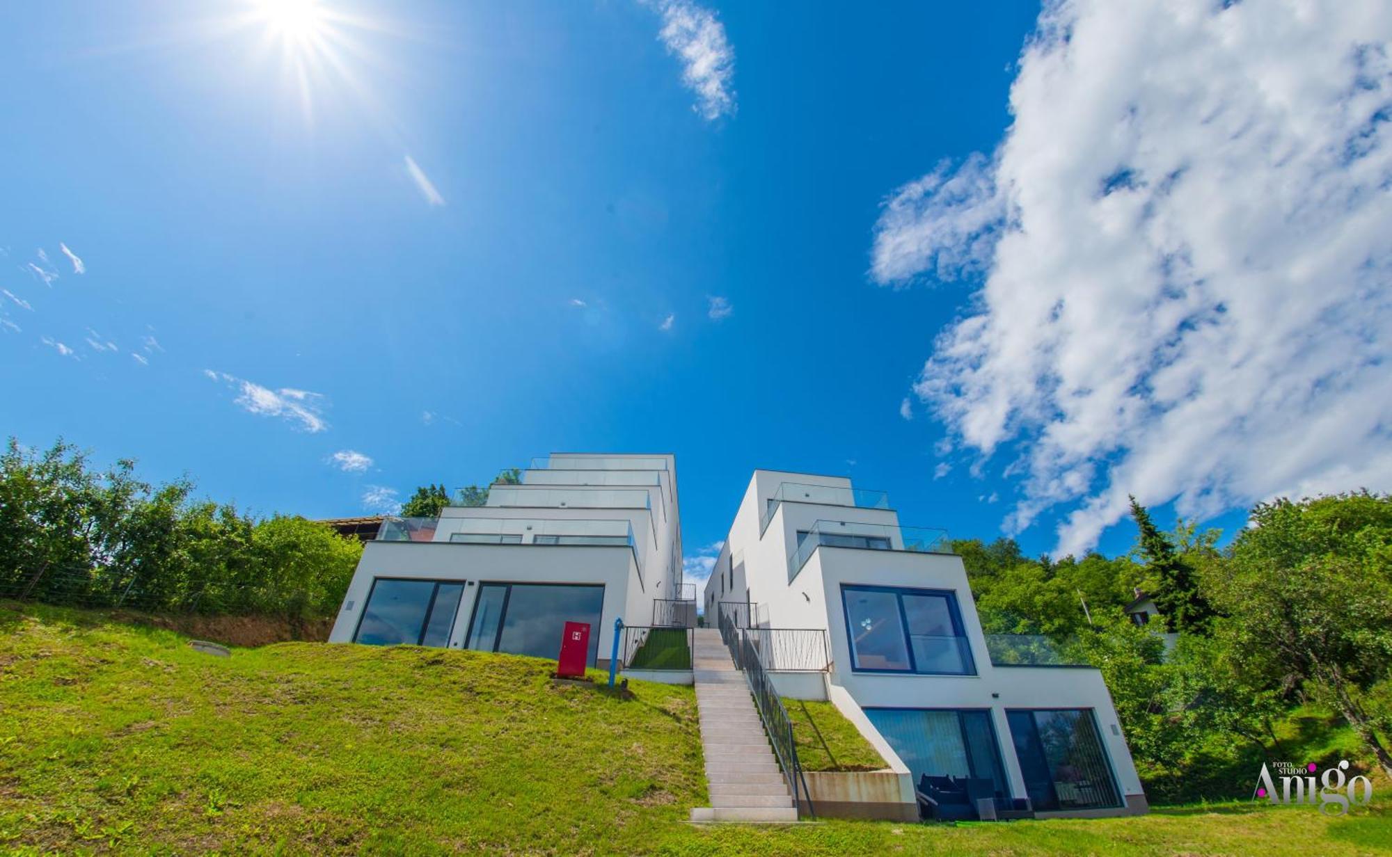 Royal Terrace Apartments Konjic Bagian luar foto