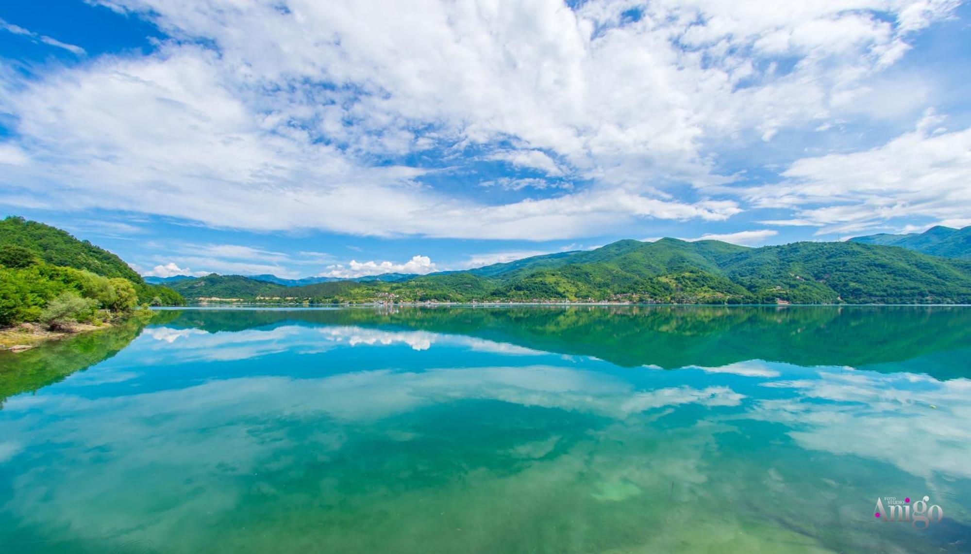 Royal Terrace Apartments Konjic Bagian luar foto
