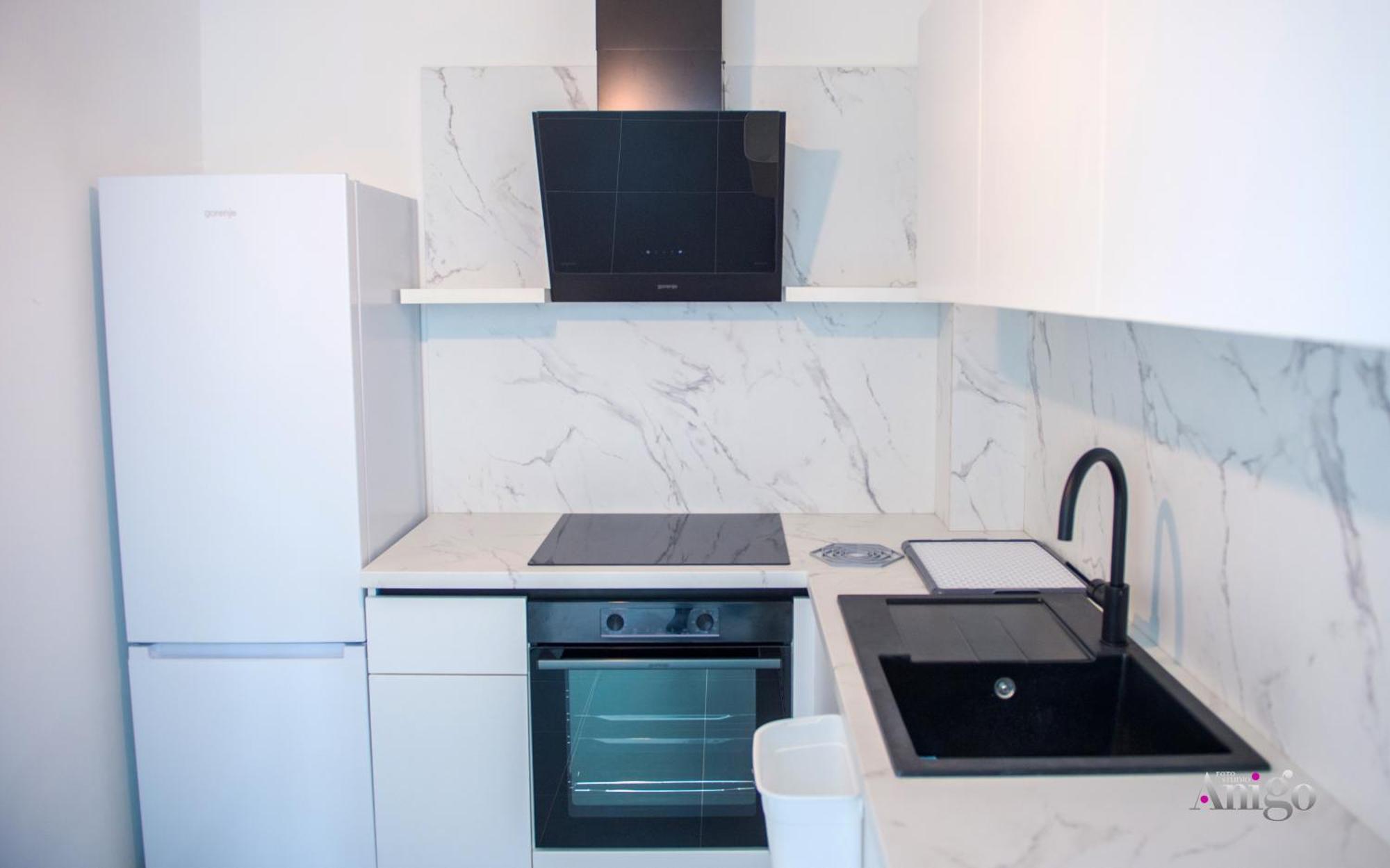 Royal Terrace Apartments Konjic Bagian luar foto