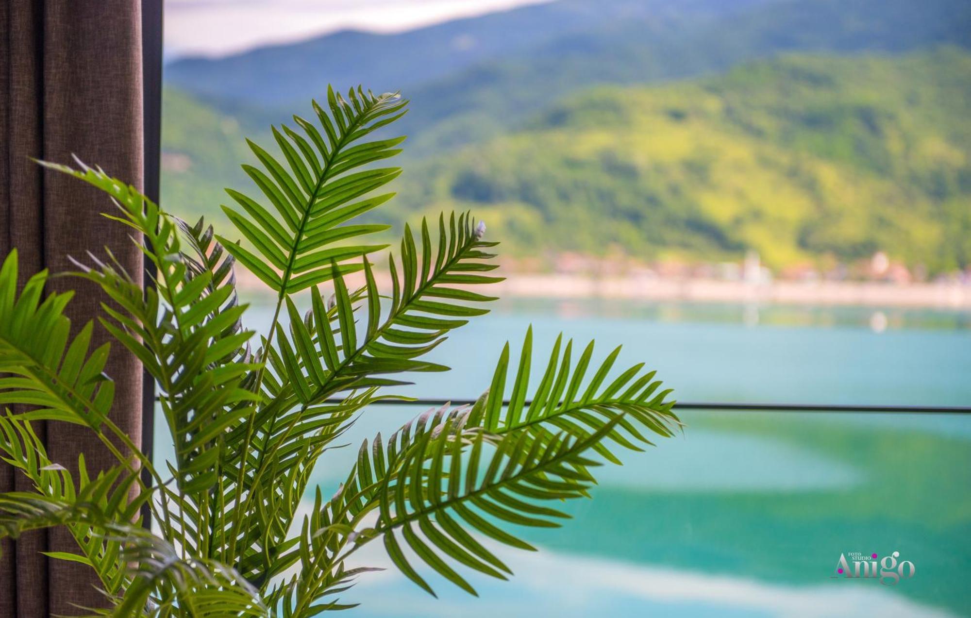 Royal Terrace Apartments Konjic Bagian luar foto
