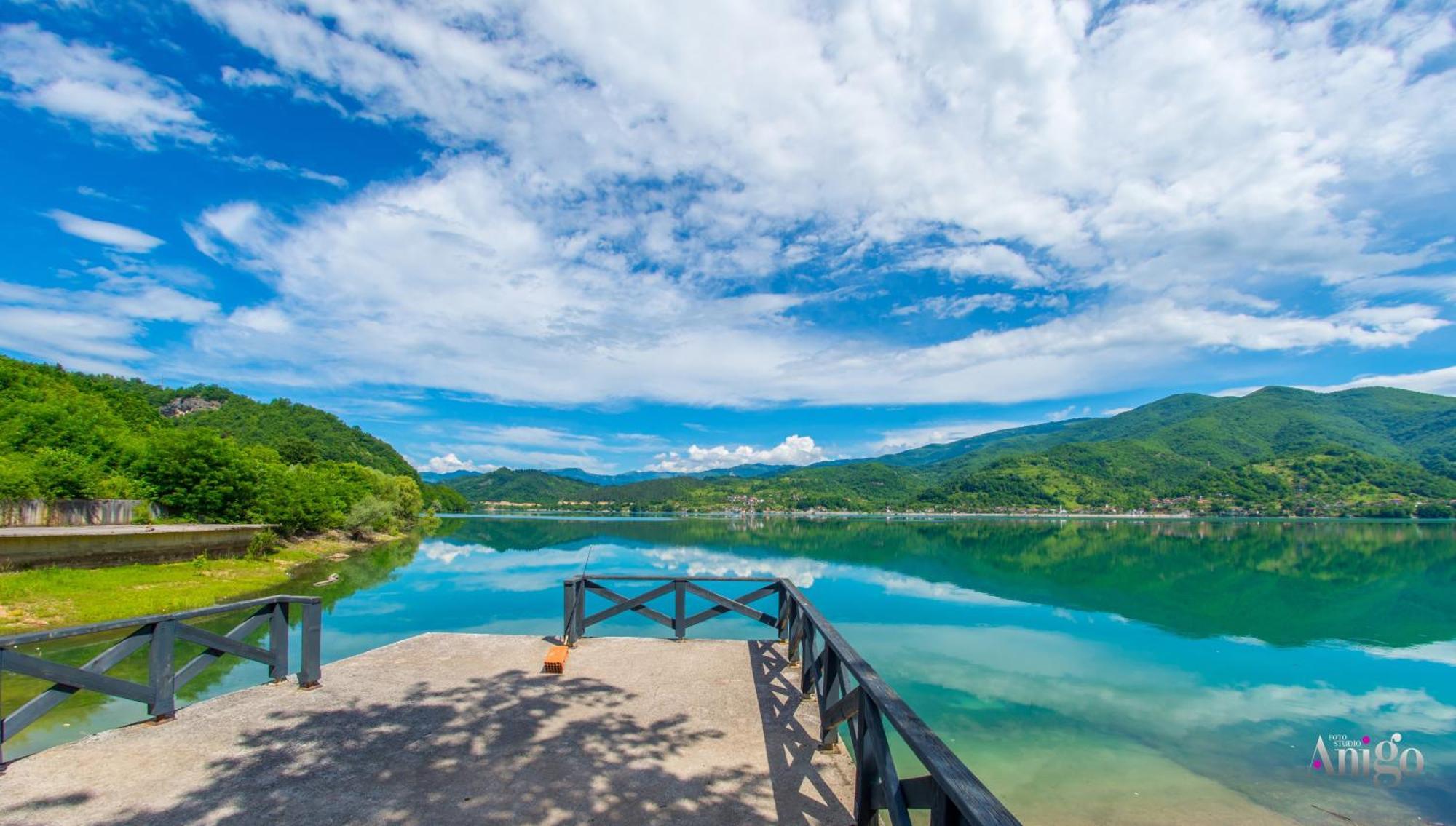 Royal Terrace Apartments Konjic Bagian luar foto