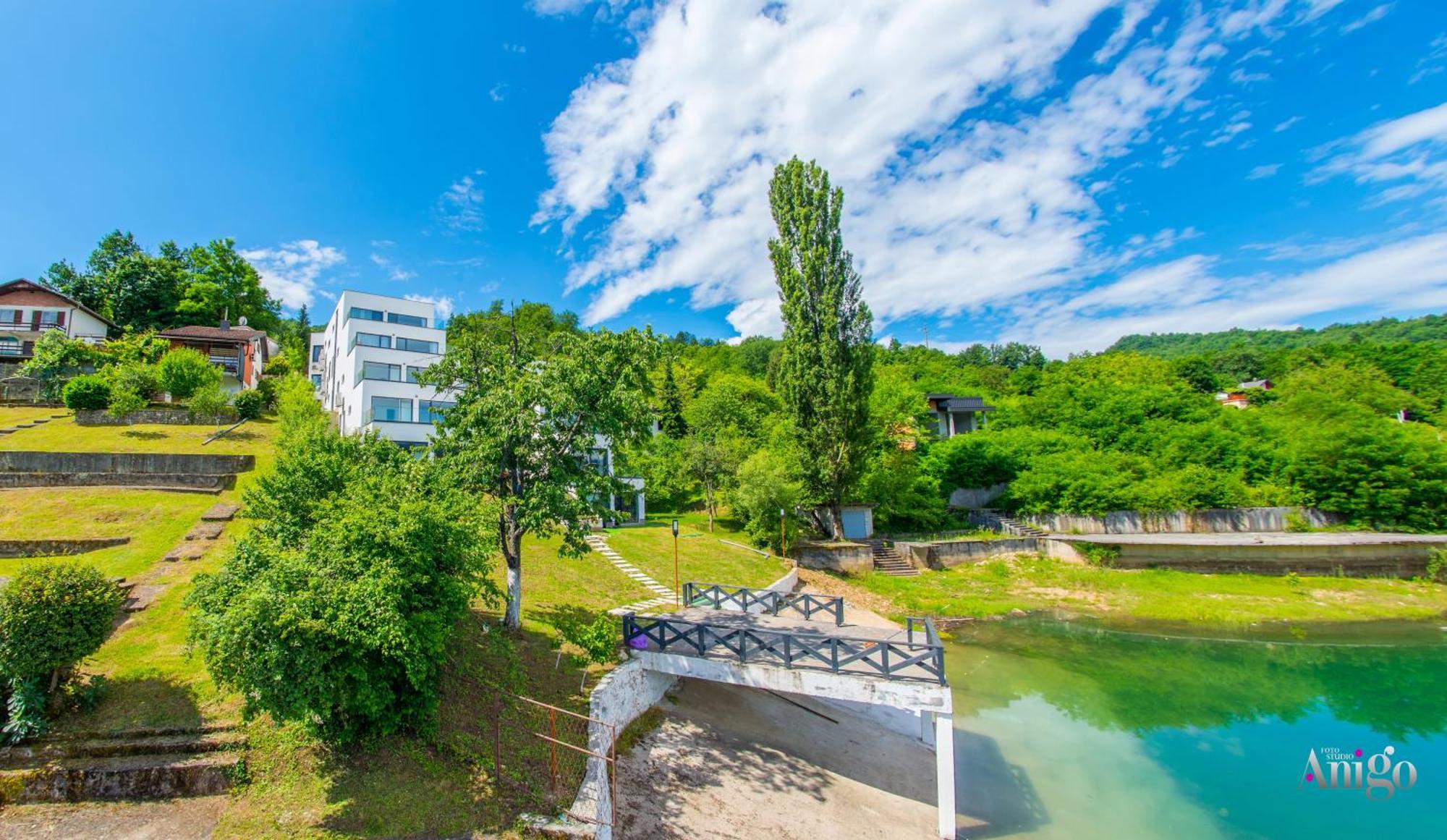 Royal Terrace Apartments Konjic Bagian luar foto