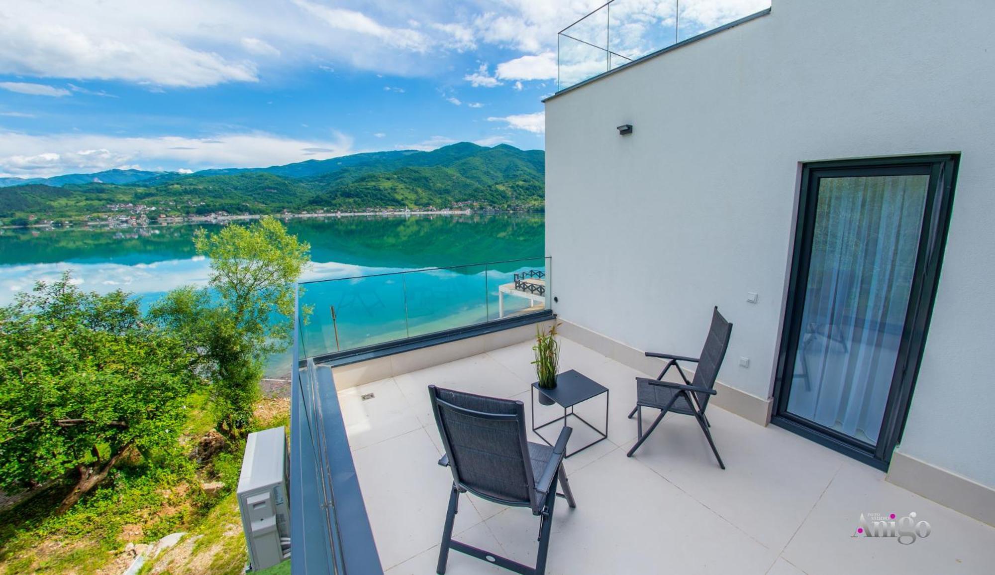 Royal Terrace Apartments Konjic Bagian luar foto