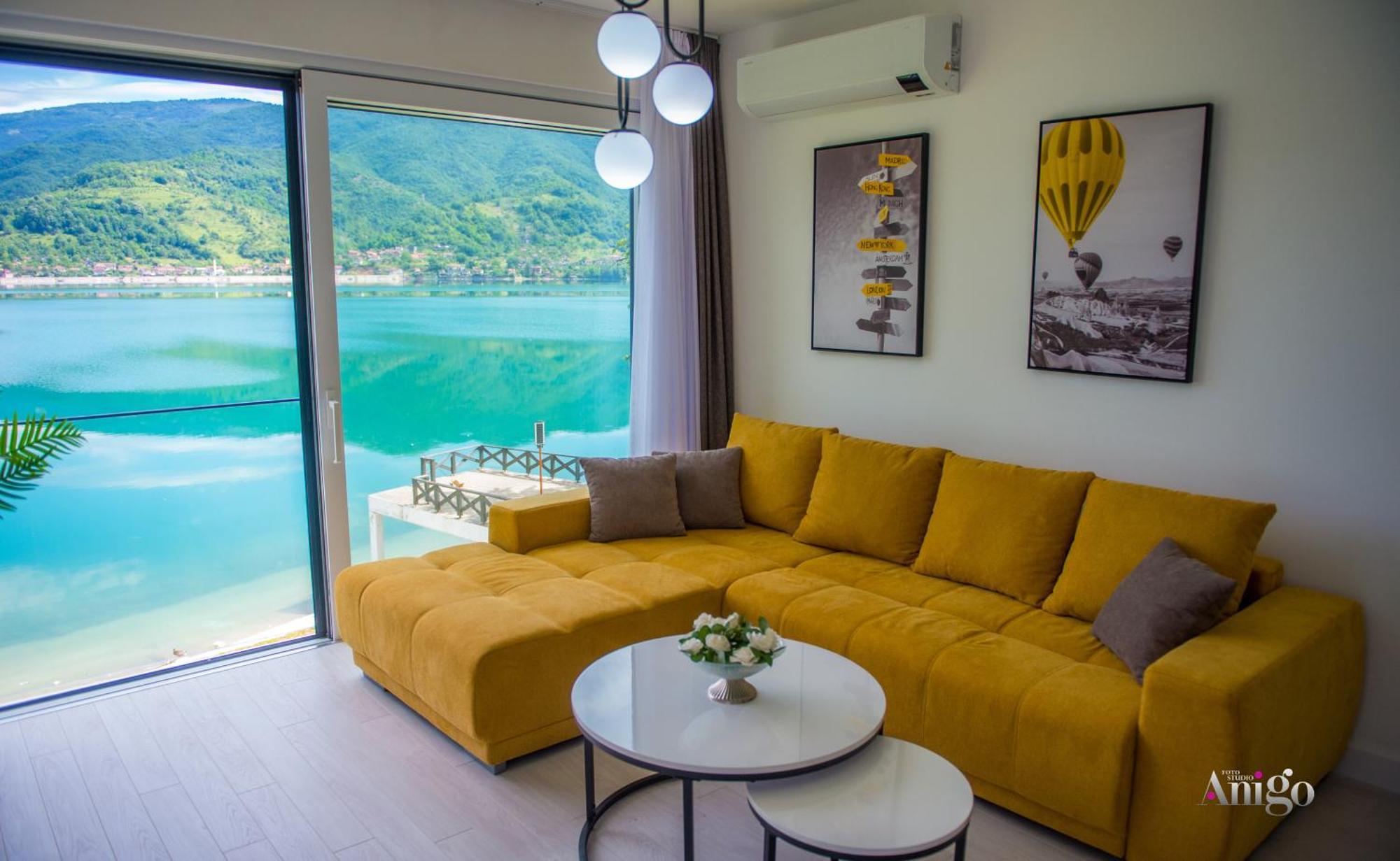 Royal Terrace Apartments Konjic Bagian luar foto